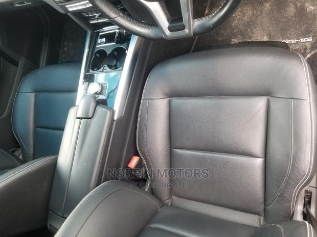 Mercedes-Benz C180 2015 Black - thumbnail 5