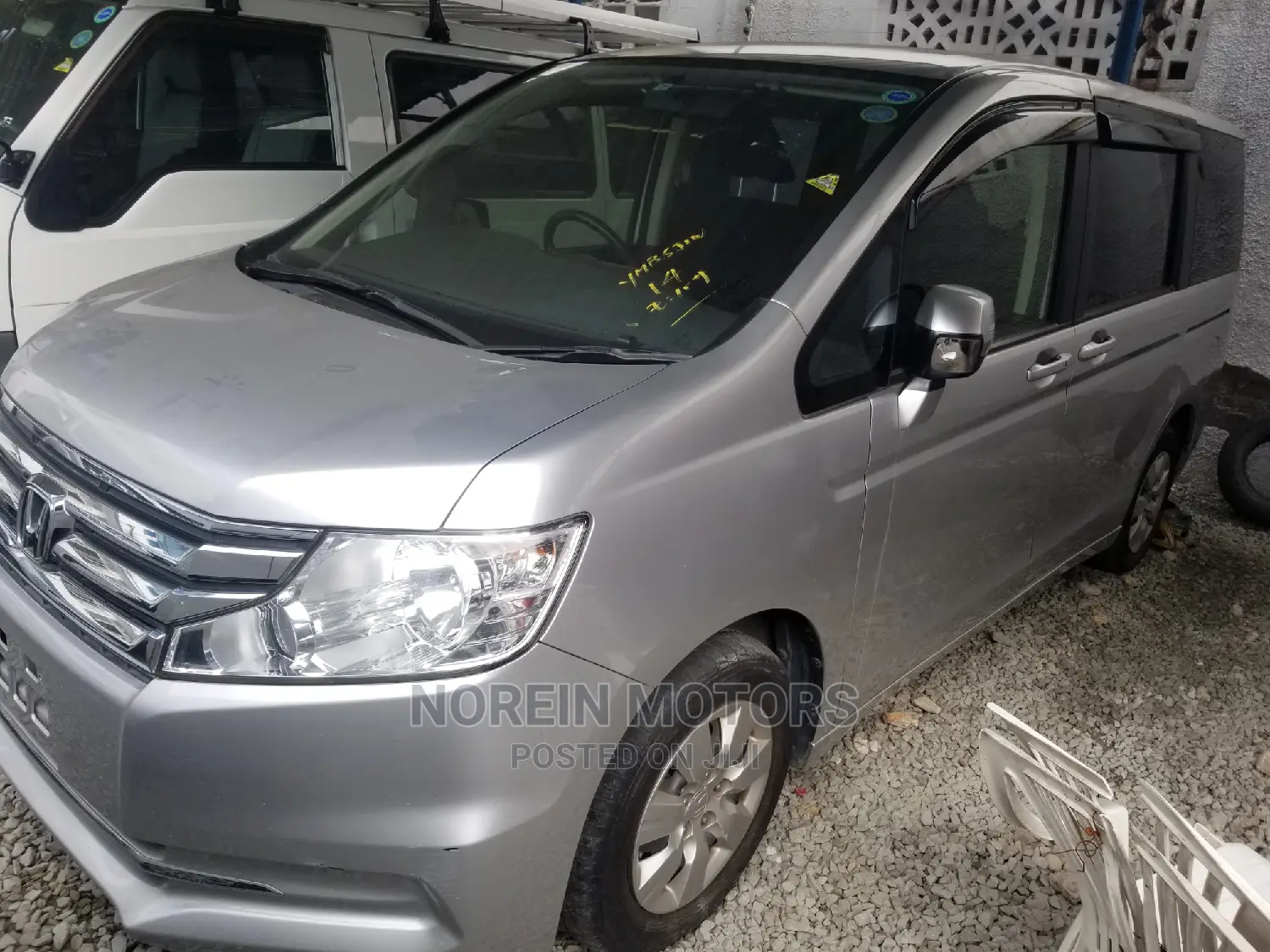 Honda Stepwgn 2014 Silver