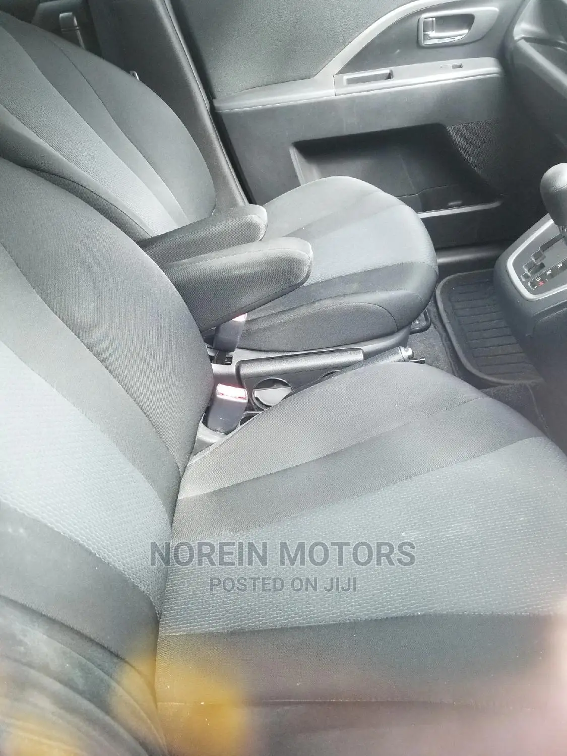 Mazda Premacy 2014 Brown