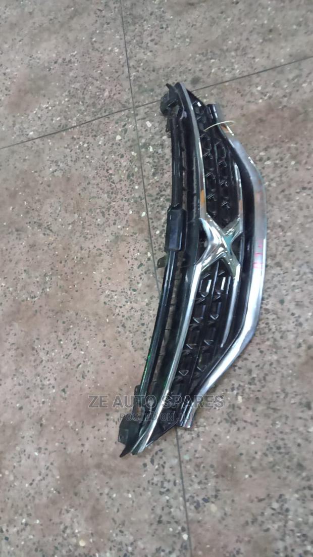 Toyota Maxk X Grill New Model