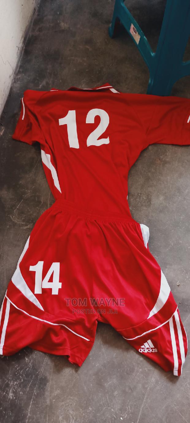 Sports Kit Uniform - thumbnail 3