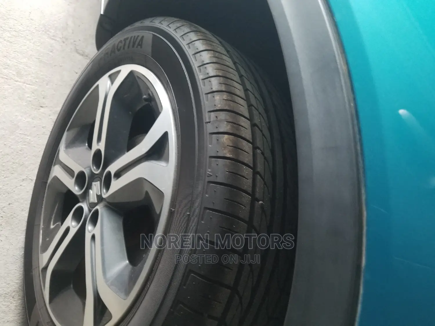 Suzuki Escudo 2014 Blue