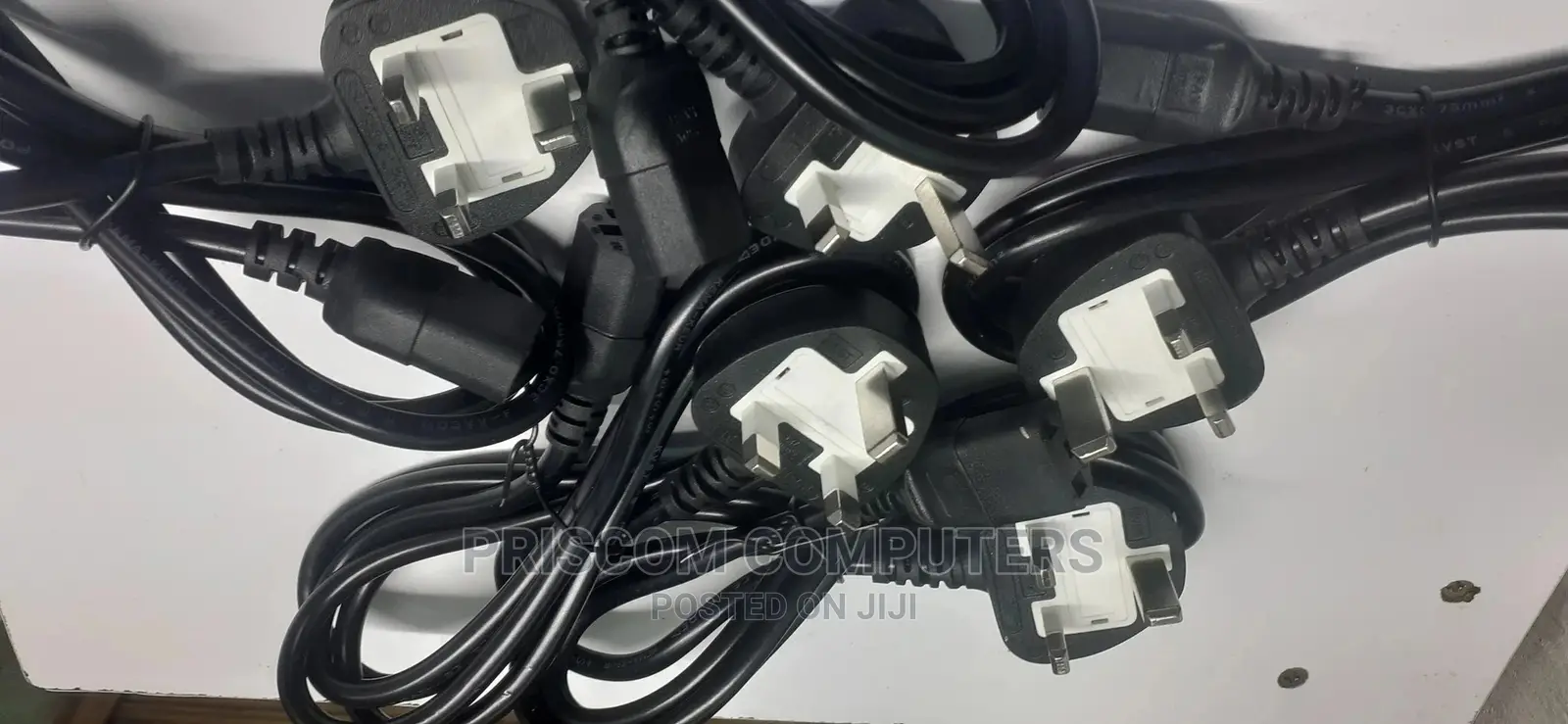Desktop Power Cables - White Fuse 3 Pin