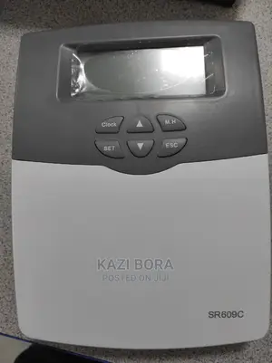 3KW Solar Intelligent Controller SR609C