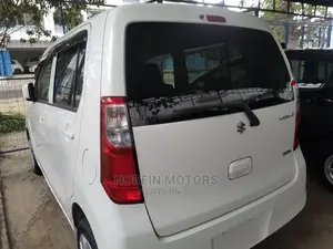 Suzuki Wagon 2015
