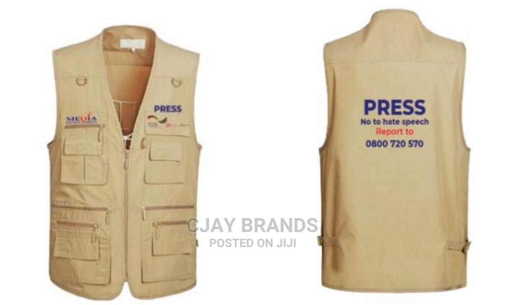 cargo sleeveless jackets