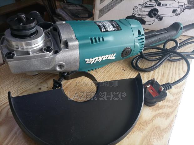 9.0 Makita Grinder - thumbnail 3