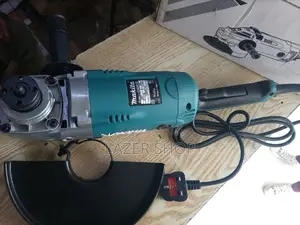 9.0 Makita Grinder