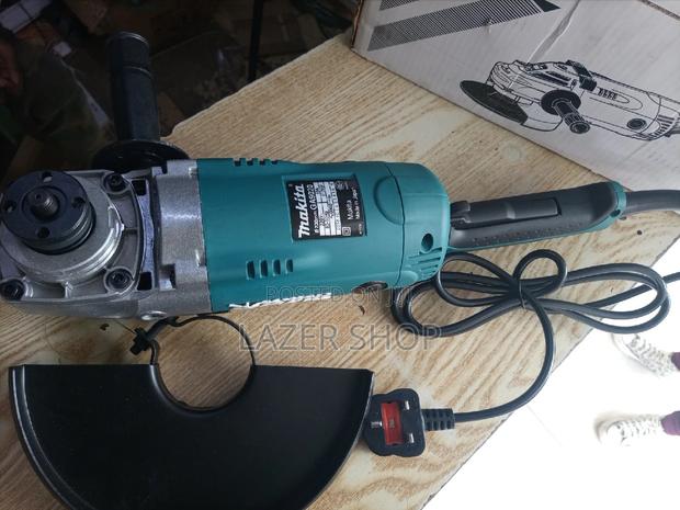 9.0 Makita Grinder - thumbnail 5