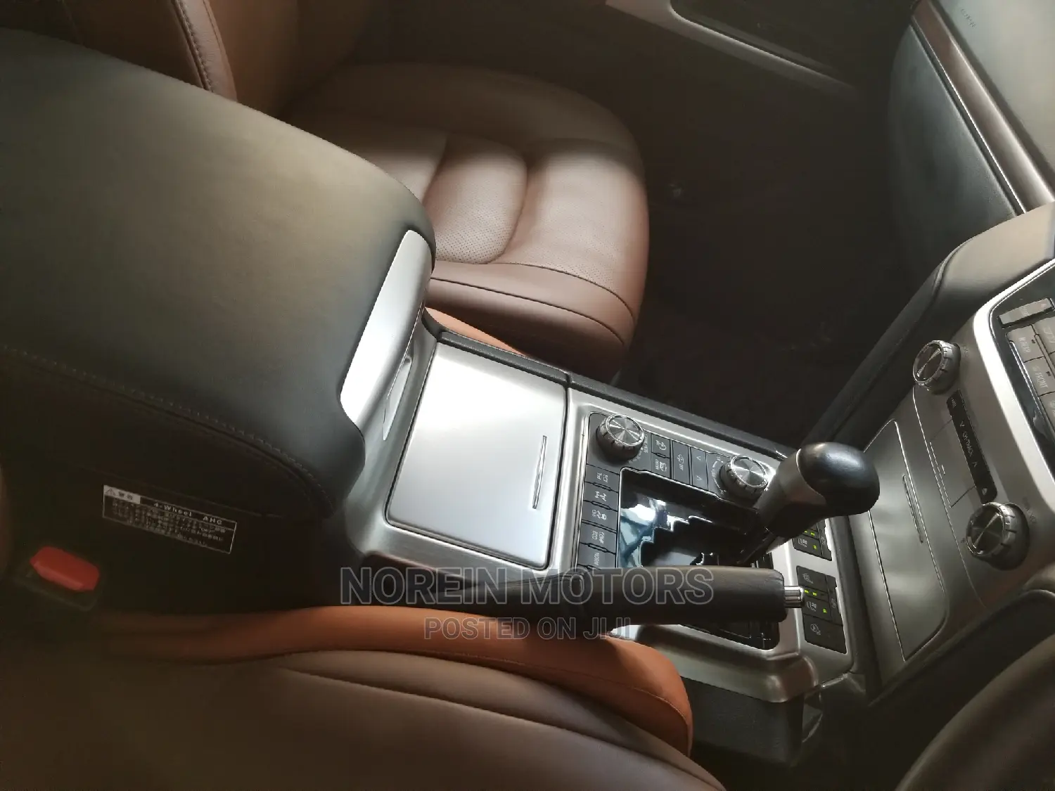 Toyota Land Cruiser 2017 White