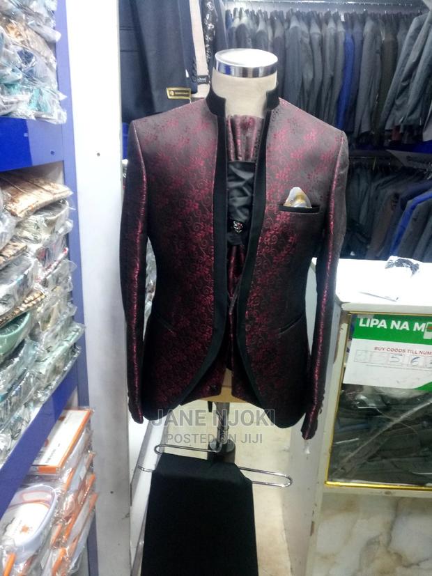 Designer Suit - thumbnail 2