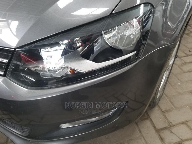 Volkswagen Polo 2015 Gray - thumbnail 6