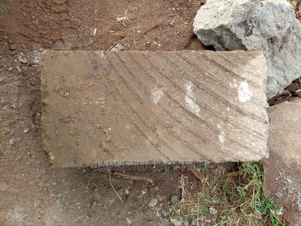 Machine Cut Stones,Hard