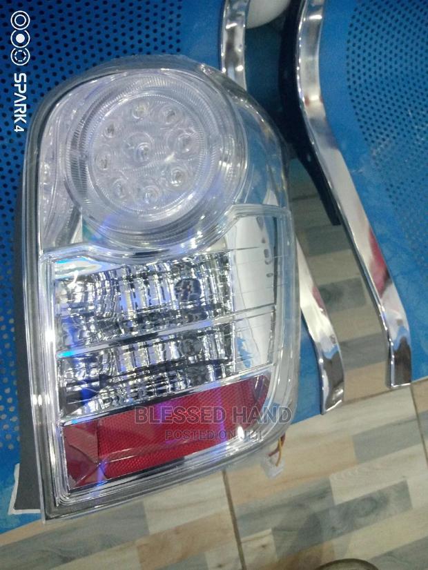 Tail Lamp Fielder 2010 - main view