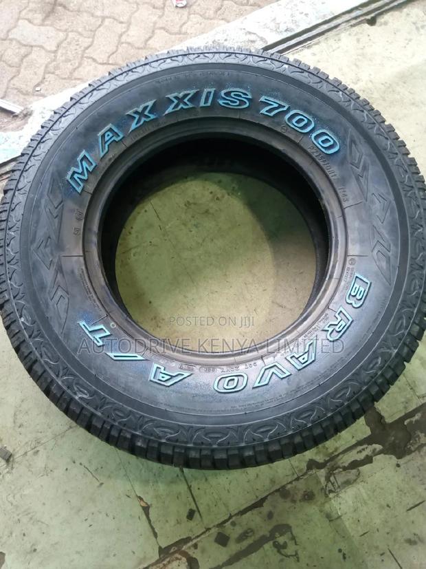 Maxxis 275/70r17 - thumbnail 2