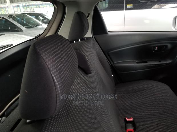 Toyota Vitz 2015 Gold - thumbnail 4