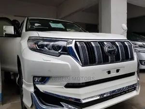 Toyota Land Cruiser Prado 2016 White