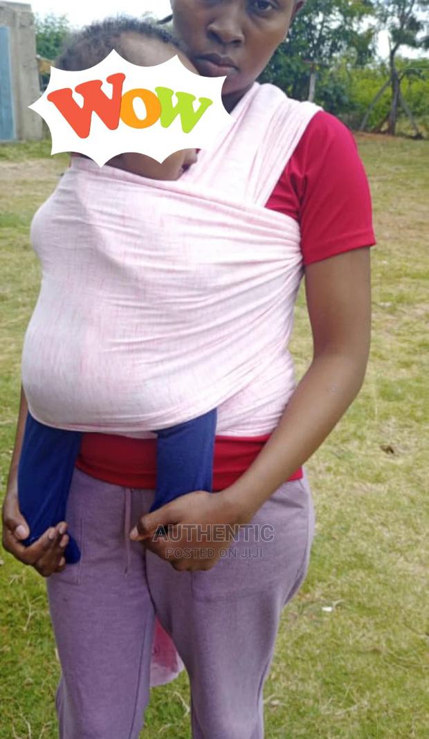 Baby Wrap Carrier - thumbnail 3