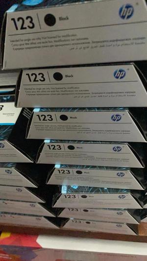 HP 123 BLACK Original Ink Cartridge - thumbnail 2