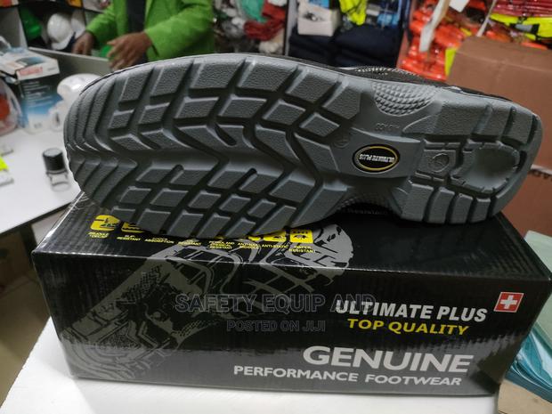 Safety Shoes - SGB/S3 - main view