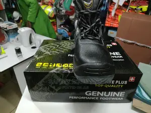 Safety Shoes - SGB/S3