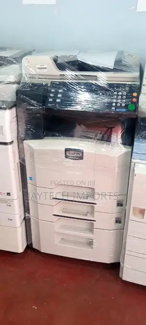 Photocopier Kyocera Km 2560