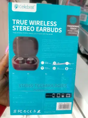 Celebrat Earbuds