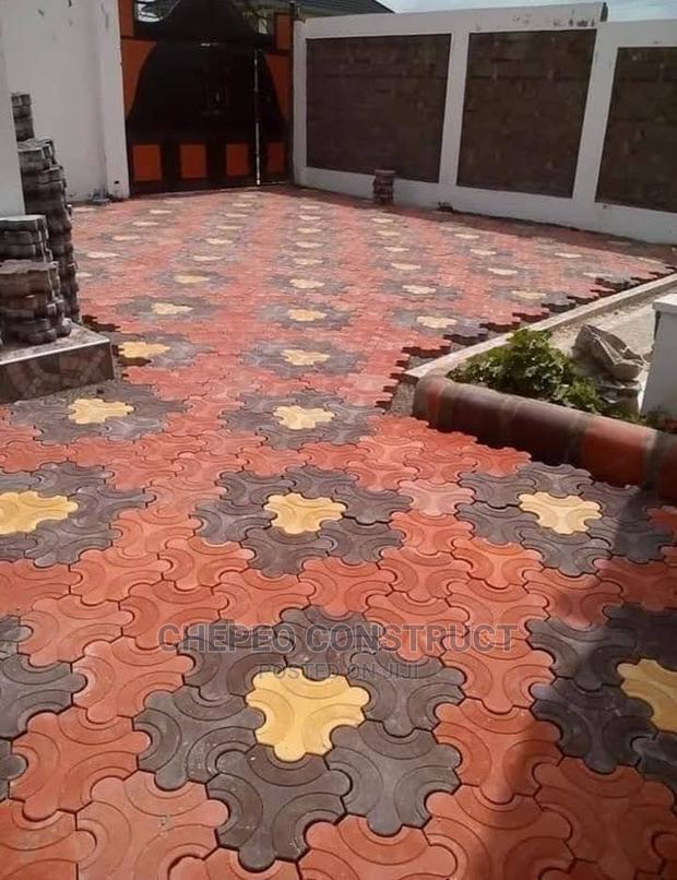 Pavers/ Cabro for Driveway or General Compound - thumbnail 3