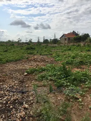 1/2 an Acre Plot for Sale in Shanzu Serena