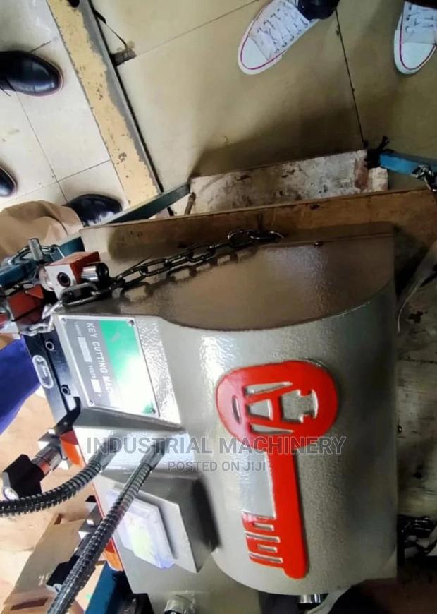 Key Cutting Machine(Brand New) - main view