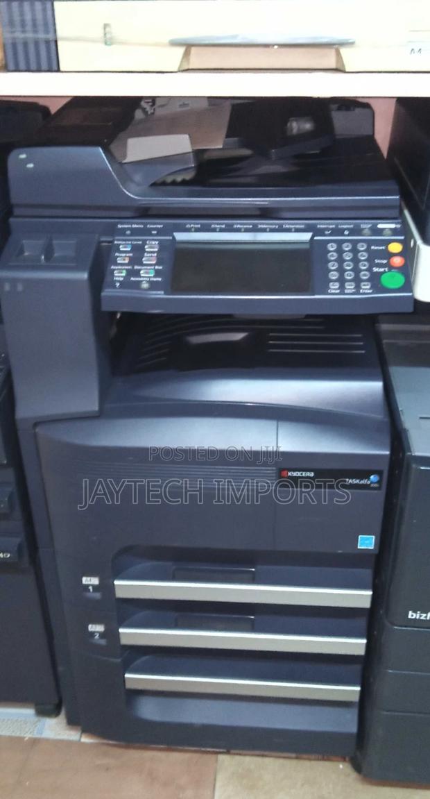 Durable Taskalfa 300i - main view