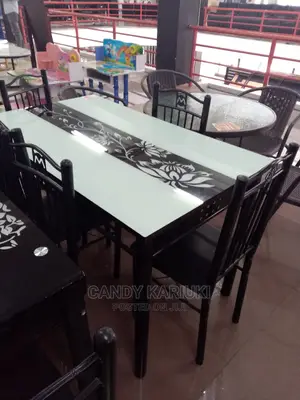 4 Seater Dining Table Set