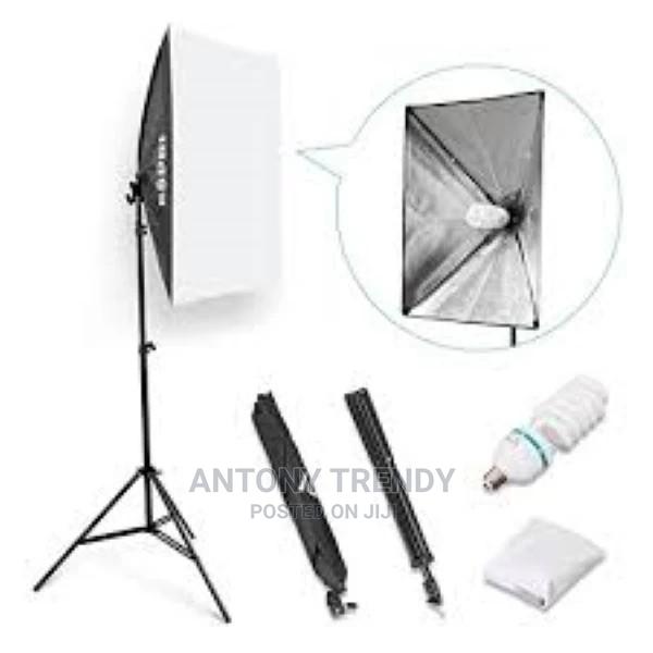 Softbox Set 2 PCS Lighting Box With E27 Base Bulb 70 - main view