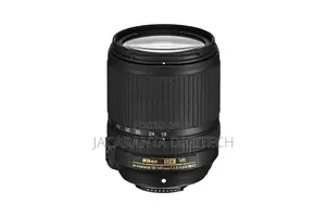 Nikon Af-S Dx Nikkor 18-140mm VR Lens