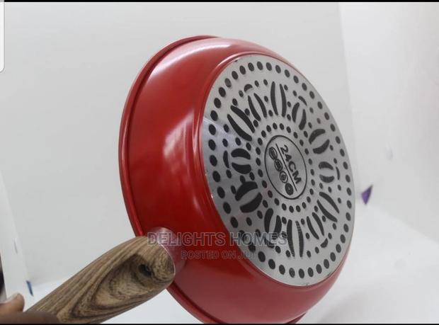 Quality Heavy Stone Marble Frying Pan - thumbnail 3