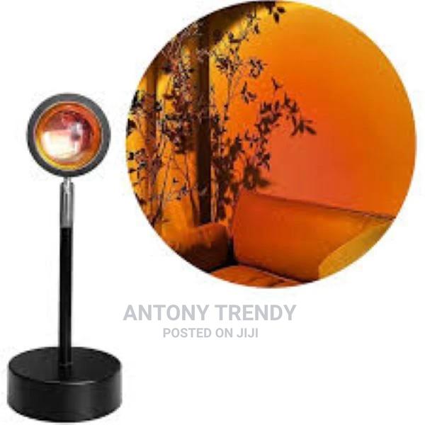 Sunset Projection Lamps You Keep Seeing Everywhere - main view