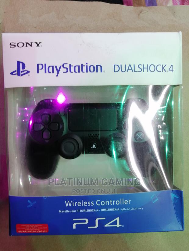 Playstation 4 Controller Pad - main view