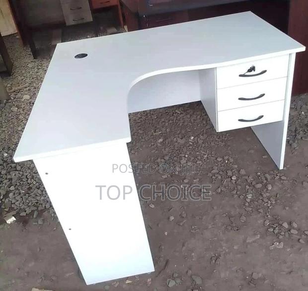 White Study Desk - main view