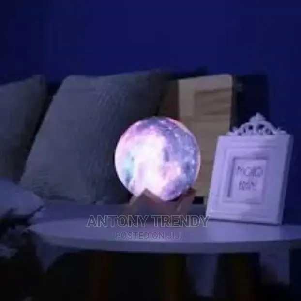 Lumina RGB Moon Light Lamp With Remote Control (0.15m)