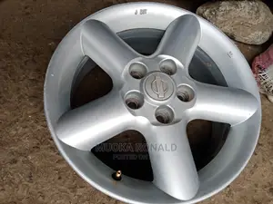 Nissan Extril Rims 16inch (Original Ones)