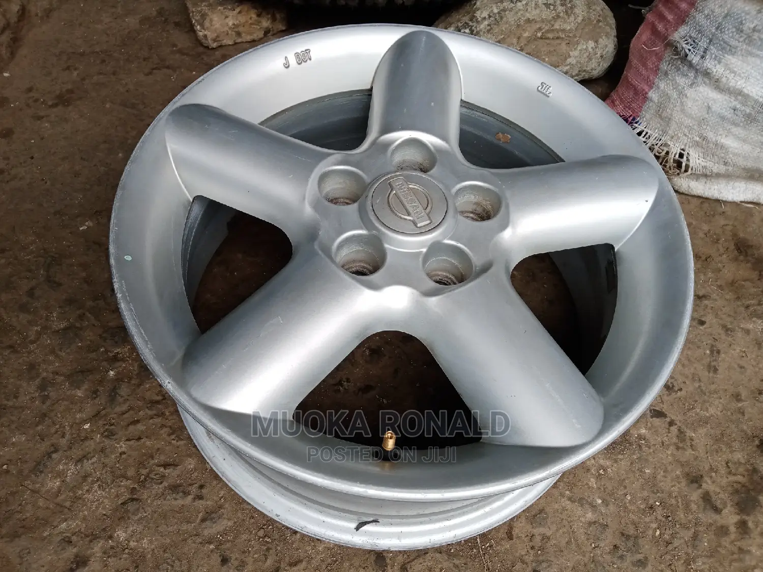 Nissan Extril Rims 16inch (Original Ones)