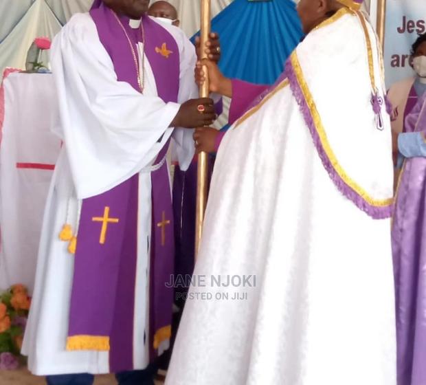 White Gown Pastor - thumbnail 2