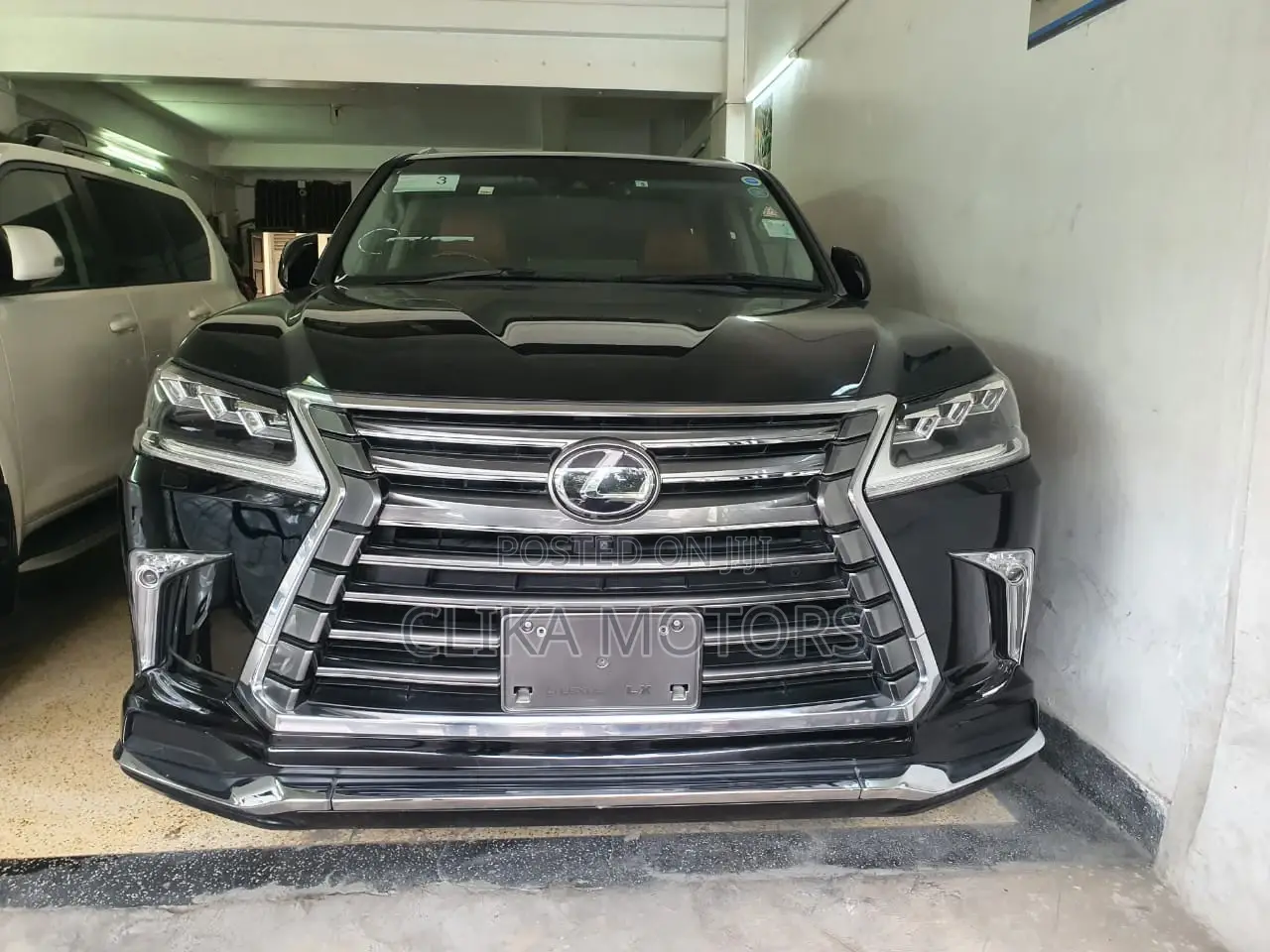 Lexus LX 2016 Black