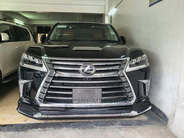 Lexus LX 2016 Black - main view