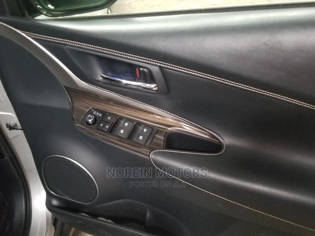 Toyota Harrier 2015 Silver - thumbnail 7