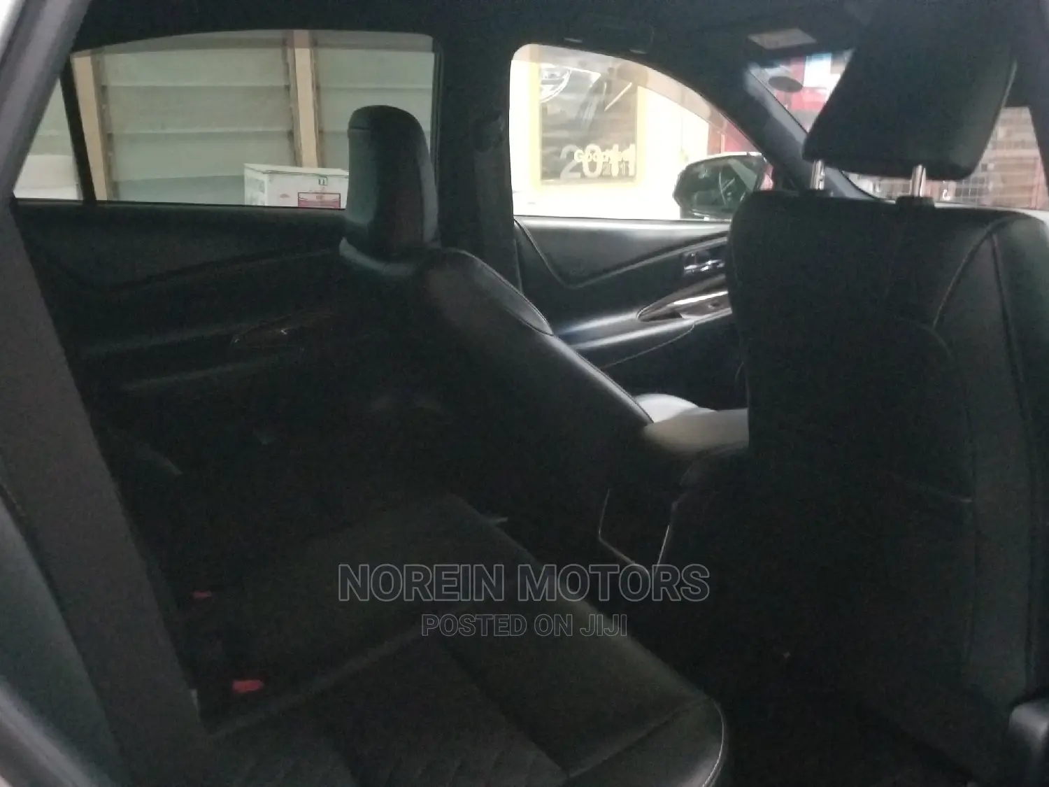 Toyota Harrier 2015 Silver