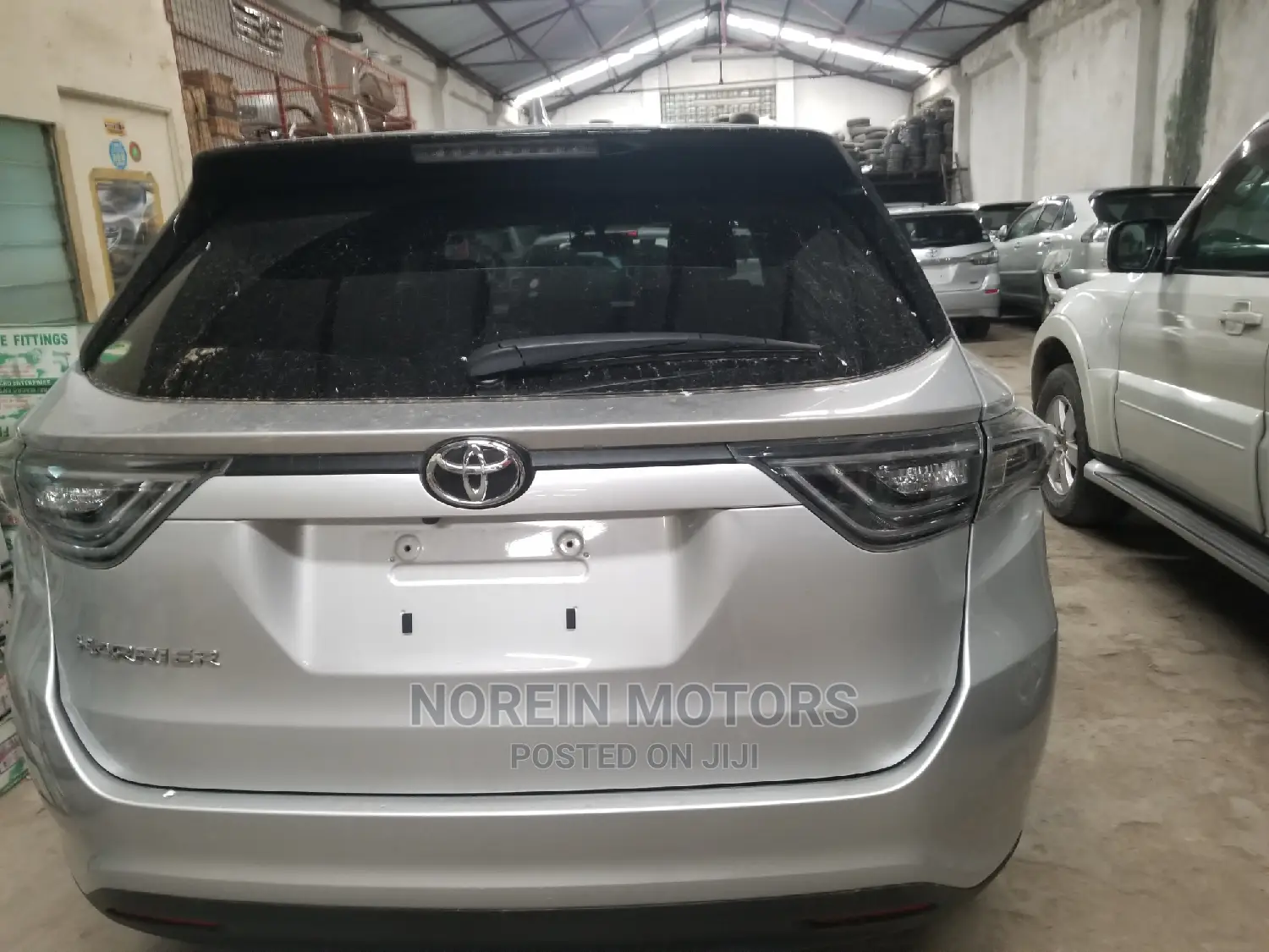 Toyota Harrier 2015 Silver