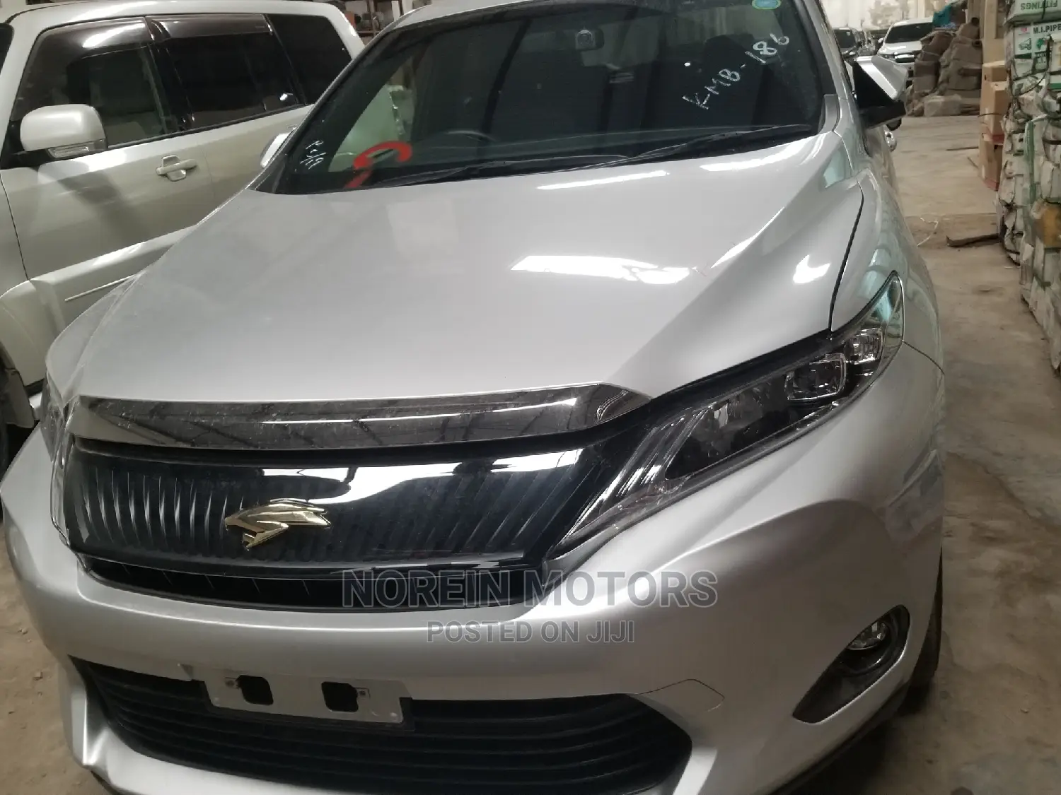 Toyota Harrier 2015 Silver