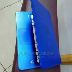 Laptop HP Stream 14 2GB Intel Pentium SSD 32GB