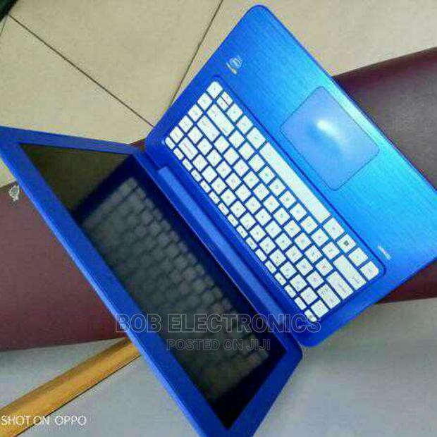 Laptop HP Stream Laptop 2GB Intel Pentium SSD 32GB - thumbnail 2